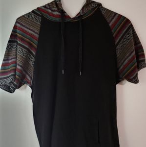 Short sleeved hoodie